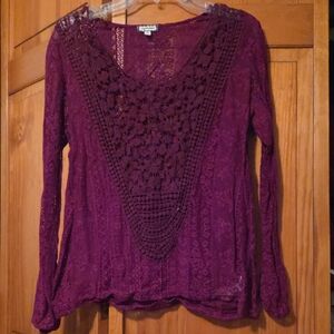 Elegant Lace V-Neck Blouse in Deep Purple